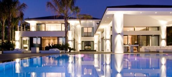 Luxury Villas