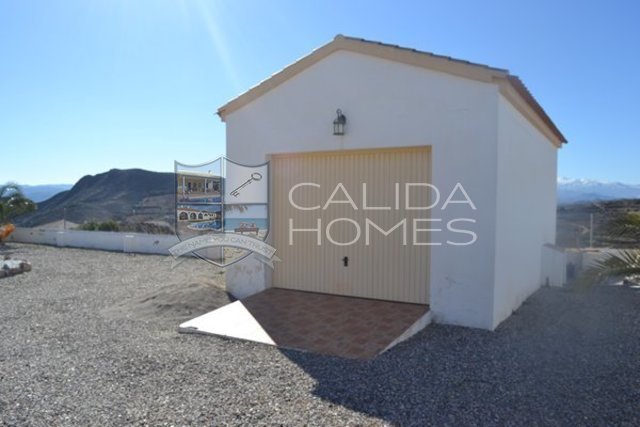  6985: Resale Villa for Sale in Albox, Almería