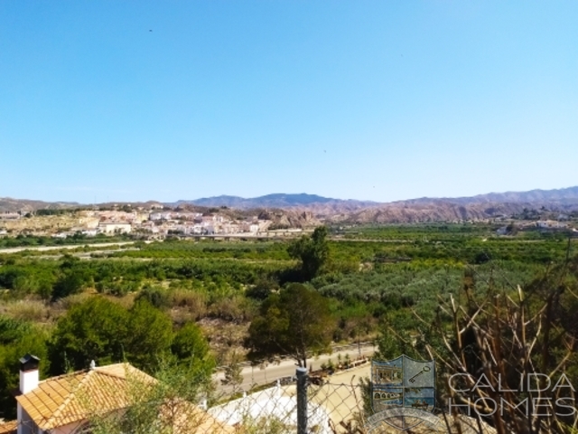  cla 7565 villa Tropical : Resale Villa for Sale in Arboleas, Almería