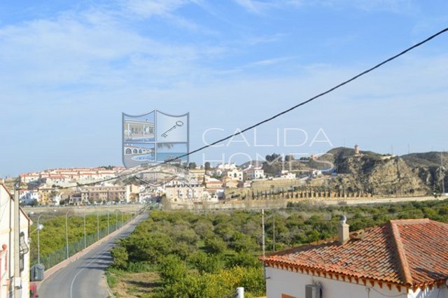 cla6704: Village or Town House for Sale in Arboleas, Almería