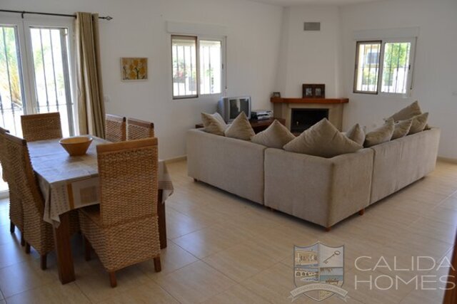 poncho: Herverkoop Villa te Koop in Arboleas, Almería