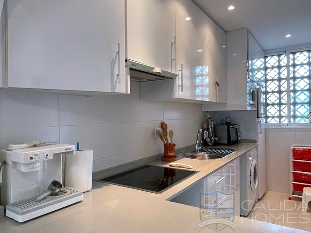 Apartment Bloom: Apartment for Sale in Vera Playa, Almería