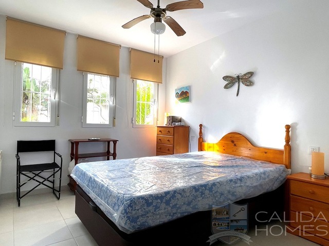 Apartment Bloom: Apartment for Sale in Vera Playa, Almería