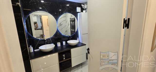 Apartment Lux : Apartment for Sale in Sucina, Murcia