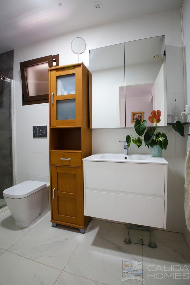 Apartment Mar : Apartment for Sale in Pulpi, Almería