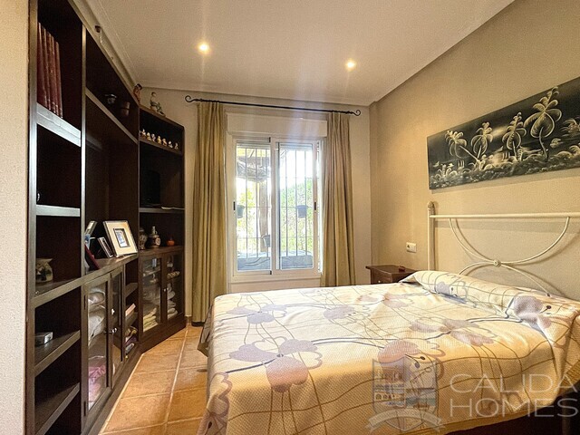 Apartment Thalassa : Apartment for Sale in Vera Playa, Almería