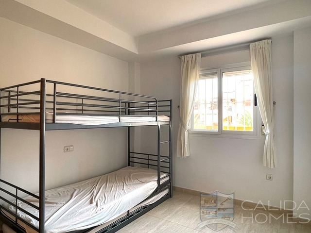 Apartmento Amaryllis: Apartment for Sale in Vera Playa, Almería