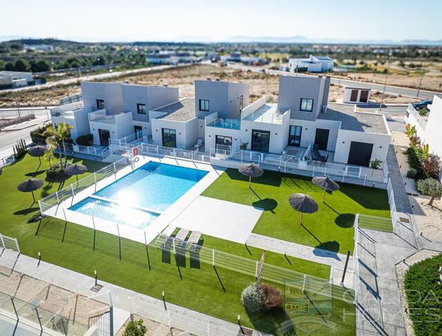 Azalea Townhouses : Village or Town House for Sale in Baños Y Mendigo, Murcia