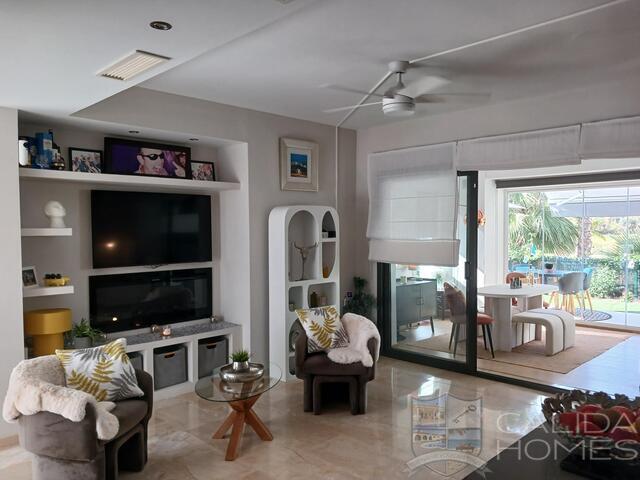 Apartment Golf View : Apartment for Sale in Vera, Almería