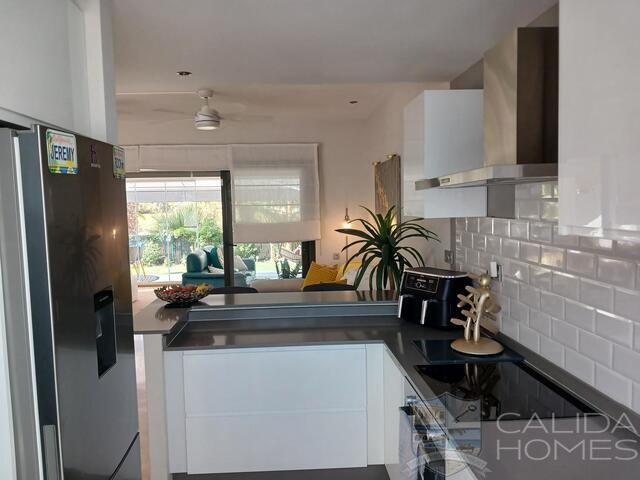 Apartment Golf View : Apartment for Sale in Vera, Almería