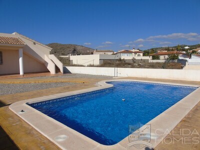 Villa Camilla 2 : Resale Villa in Arboleas, Almería