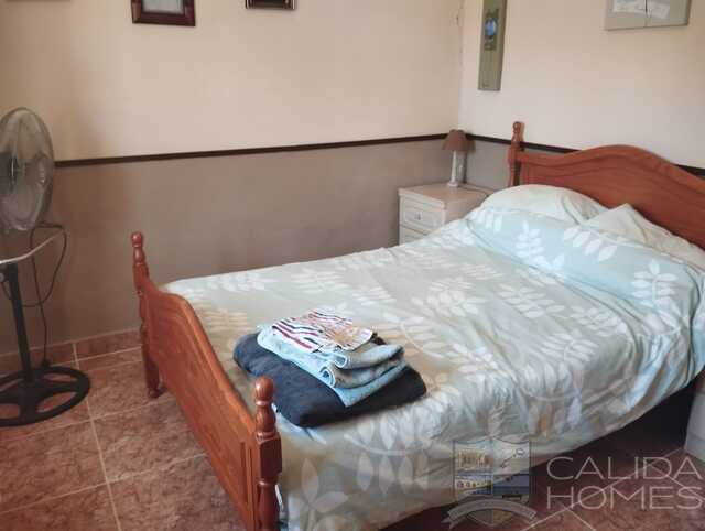 Casa Albadora: Village or Town House for Sale in Arboleas, Almería