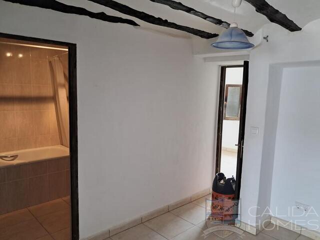 Casa Albanchez: Village or Town House for Sale in Albanchez, Almería