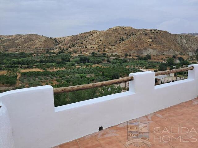 Casa Albanchez: Village or Town House for Sale in Albanchez, Almería