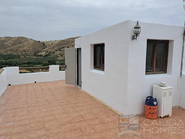 Casa Albanchez: Village or Town House for Sale in Albanchez, Almería