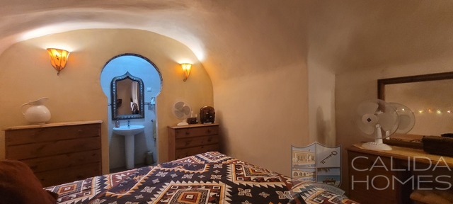 Casa Amarillo: Detached Character House for Sale in Cuevas Del Almanzora, Almería