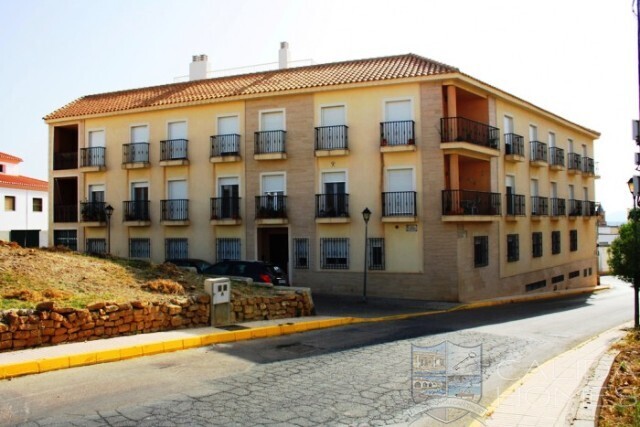 Casa Amethyst: Duplex for Sale in Turre, Almería