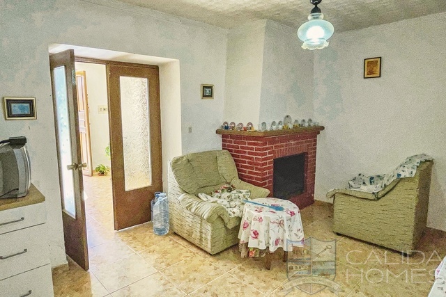 Casa Amy: Semi-Detached Property for Sale in Albox, Almería