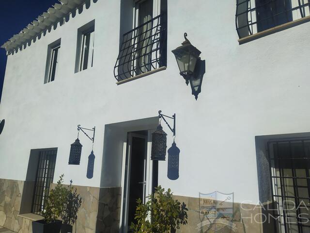 Casa Bellissimo: Village or Town House for Sale in Arboleas, Almería
