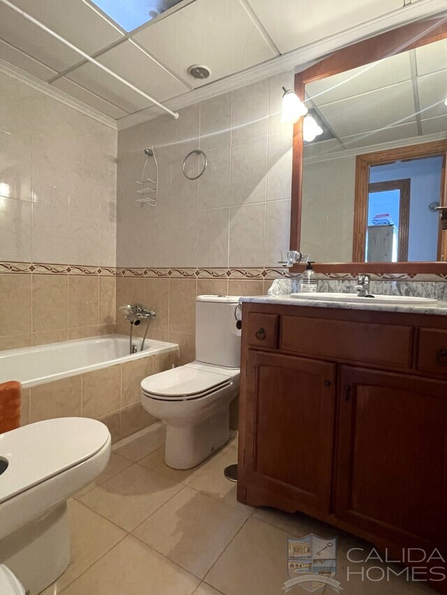 Casa Blanco: Duplex à vendre à Vera Playa, Almería
