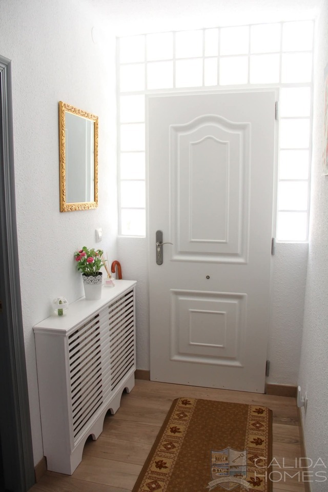 Casa Blossom : Resale Villa for Sale in Oria, Almería