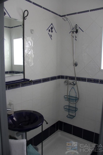 Casa Blossom : Resale Villa in Oria, Almería
