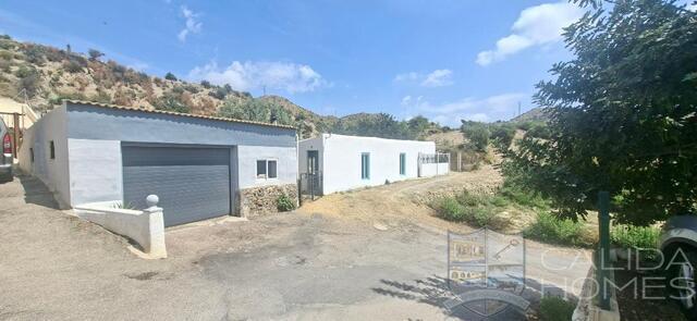 Casa Carrascos: Semi-Detached Property for Sale in Arboleas, Almería