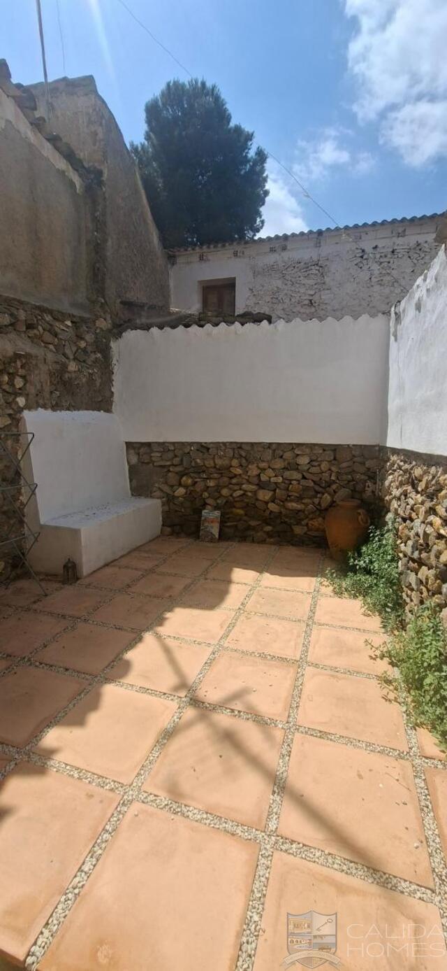 Casa Carrascos: Semi-Detached Property for Sale in Arboleas, Almería