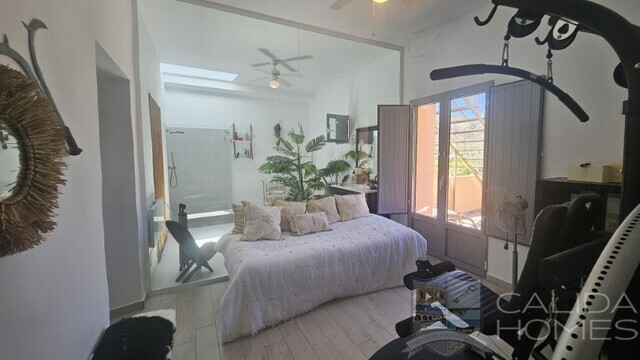 casa chic: Semi-Detached Property for Sale in Cantoria, Almería
