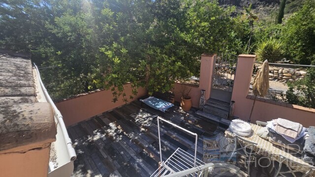casa chic: Semi-Detached Property for Sale in Cantoria, Almería