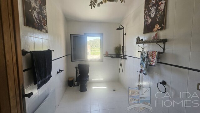casa chic: Semi-Detached Property for Sale in Cantoria, Almería