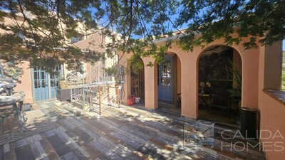 casa chic: Semi-Detached Property in Cantoria, Almería