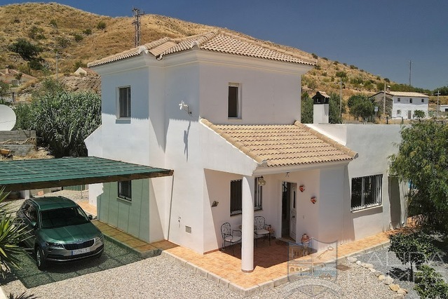 casa chopo: Resale Villa for Sale in Arboleas, Almería