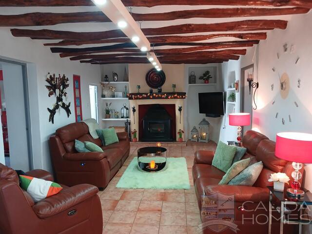 Casa Cleopatra: Village or Town House for Sale in Chirivel, Almería