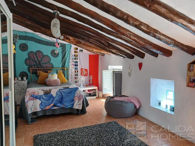 Casa Cleopatra: Village or Town House for Sale in Chirivel, Almería