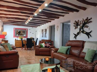 Casa Cleopatra: Village or Town House in Chirivel, Almería