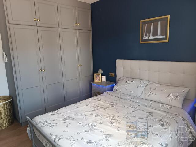 Casa Cocktail: Resale Villa for Sale in Cantoria, Almería