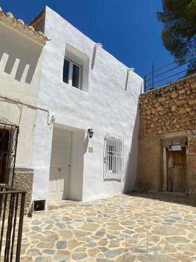 Casa Cove: Village or Town House in Oria, Almería Casa Cove: Village or Town House in Oria, Almería