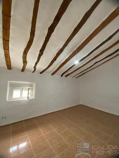 Casa Cove: Village or Town House in Oria, Almería