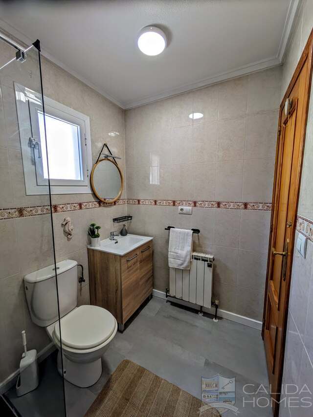 Casa Cress: Resale Villa for Sale in Mazarron, Murcia