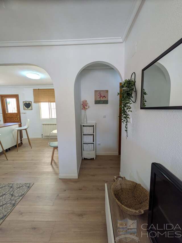 Casa Cress: Resale Villa for Sale in Mazarron, Murcia