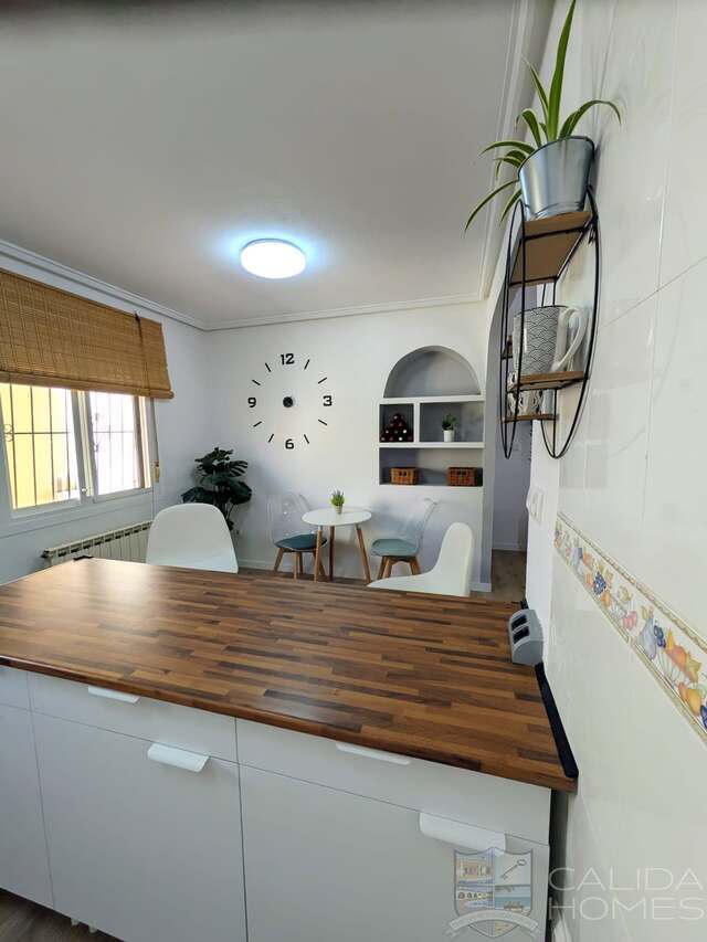 Casa Cress: Resale Villa for Sale in Mazarron, Murcia