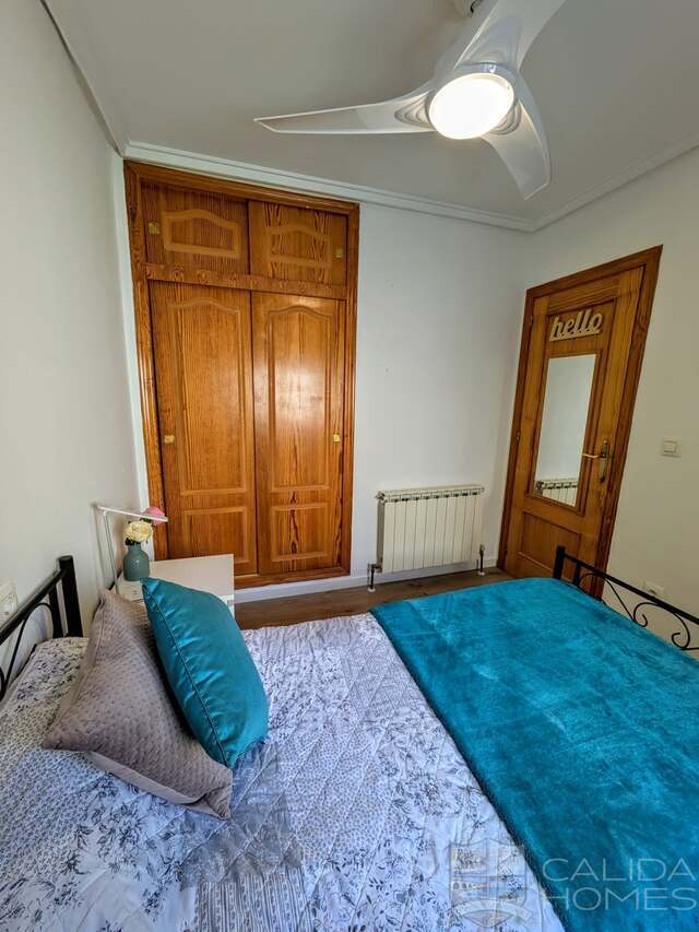 Casa Cress: Resale Villa for Sale in Mazarron, Murcia