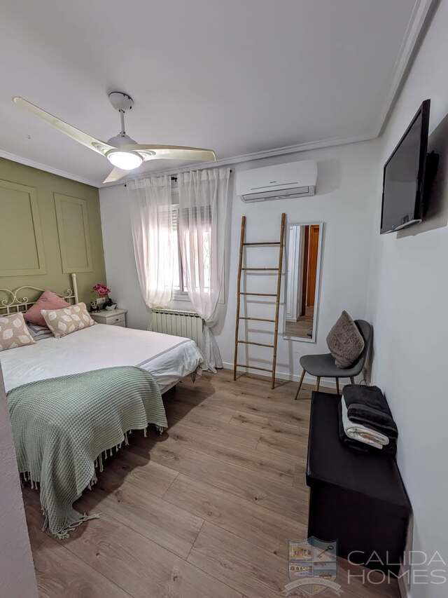 Casa Cress: Resale Villa for Sale in Mazarron, Murcia
