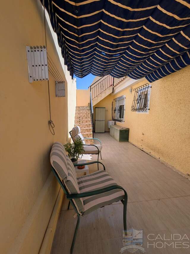 Casa Cress: Resale Villa for Sale in Mazarron, Murcia
