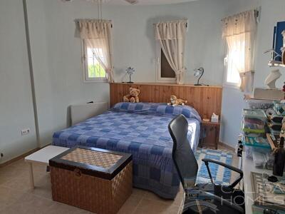 Casa Daffodil: Resale Villa in Arboleas, Almería