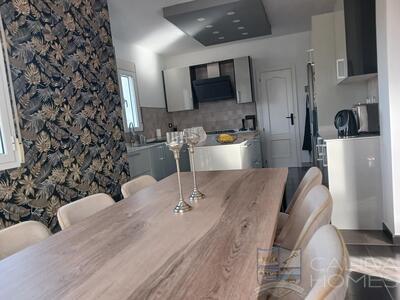 casa de bella : Resale Villa in Arboleas, Almería