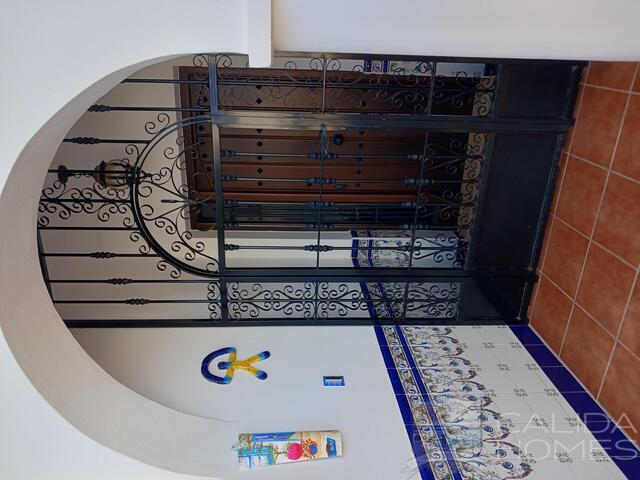 casa de bella : Resale Villa for Sale in Arboleas, Almería