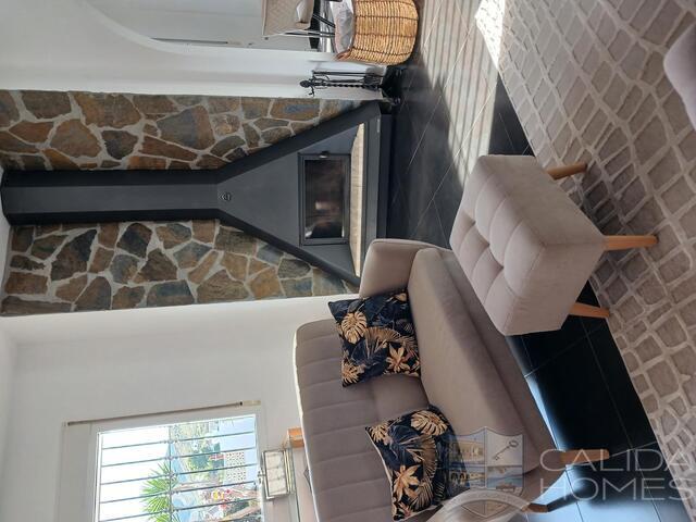 casa de bella : Resale Villa for Sale in Arboleas, Almería