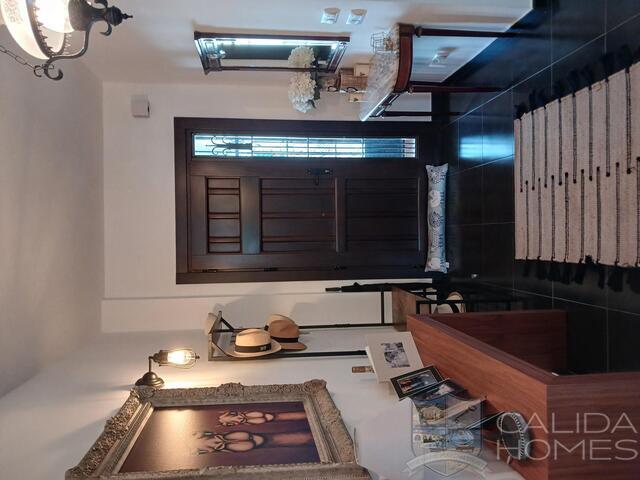 casa de bella : Resale Villa for Sale in Arboleas, Almería